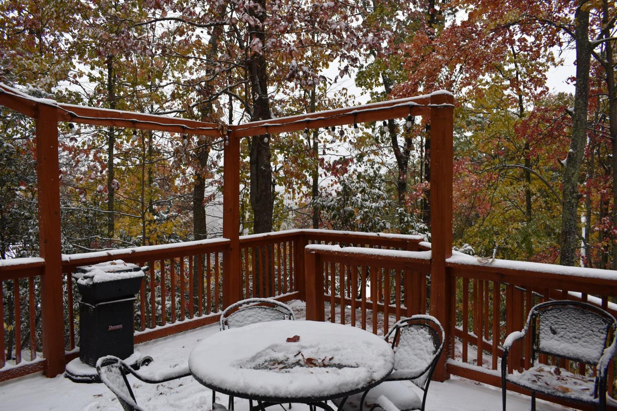 Treetops Chalet - 3Bd/2Bt Boutique Cabin W/Mt Leconte Views In Gatlinburg Exterior foto